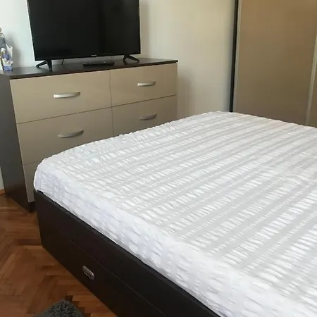 Apartament Sanda Apartment *